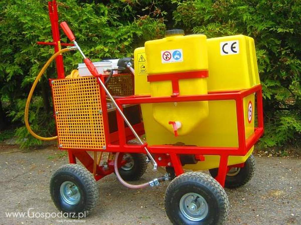 CICHY, BEZEMISYJNY OPRYSKIWACZ ELEKTRYCZNY 12 VOLT - WóZKOWY. MODEL POLEXIM80E-12V: pojemność zbiornika 80 l, 17l/min 5