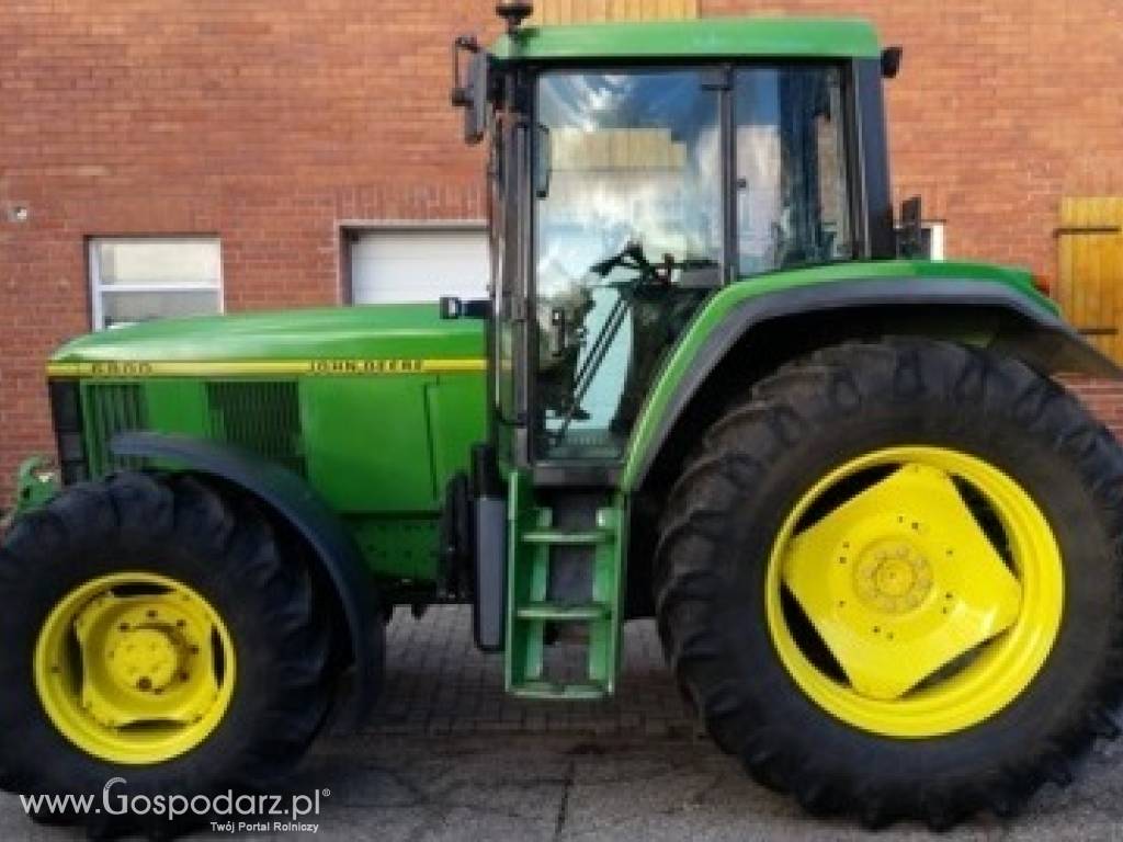 John Deere 6800 8