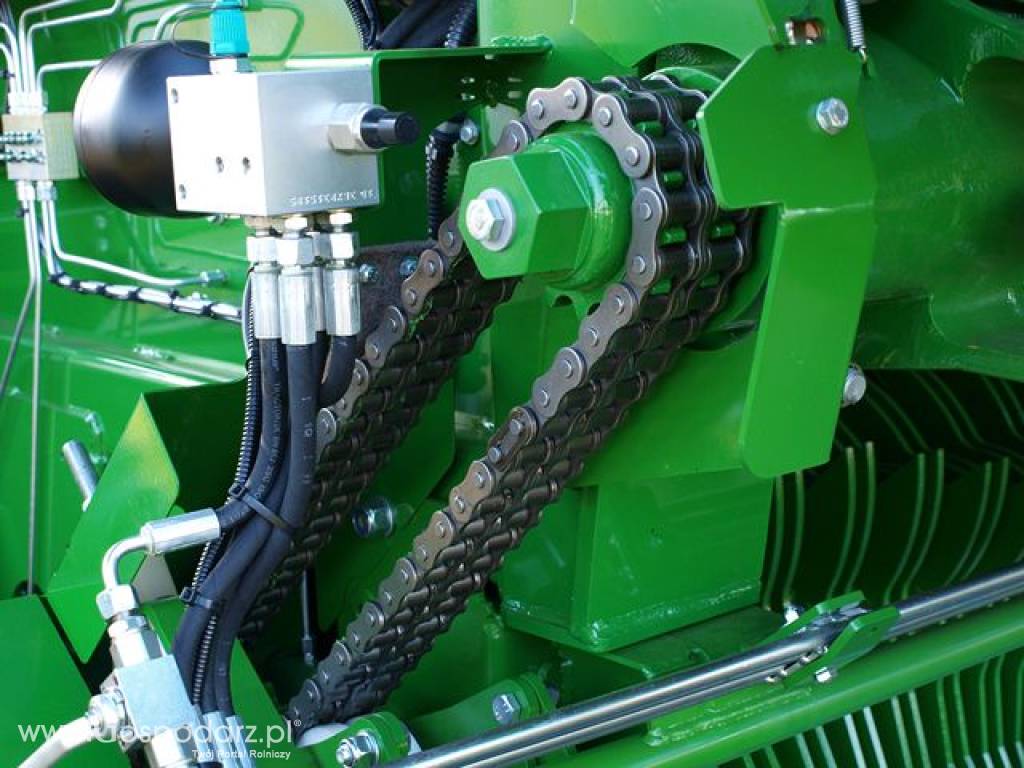 McHale F5400 - prasa rolująca, nietnąca 6