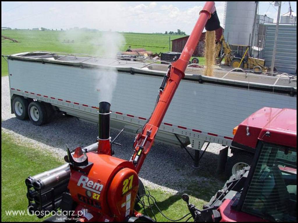 REM GRAIN VAC 2700 PRZENOŚNIK ZIAREN do 163 t/godz.