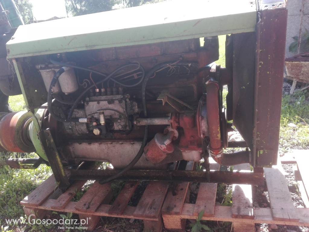 Silnik Ford 6 cylindrów 3