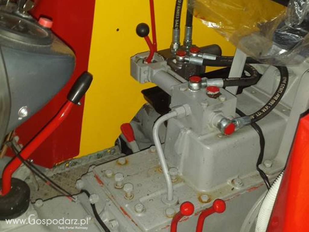 Ursus C-330 5