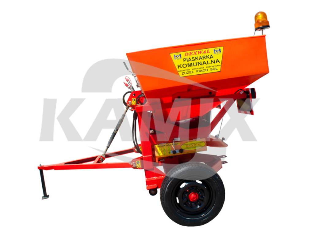 PIASKARKA KOMUNALNA DROGOWA 850 L / 1200 KG CIĄGANA 5