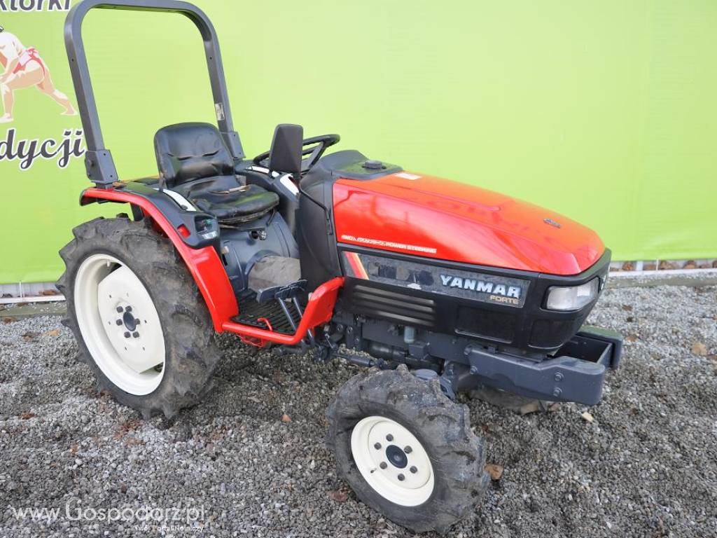 Traktorek Yanmar F210D 4x4 3