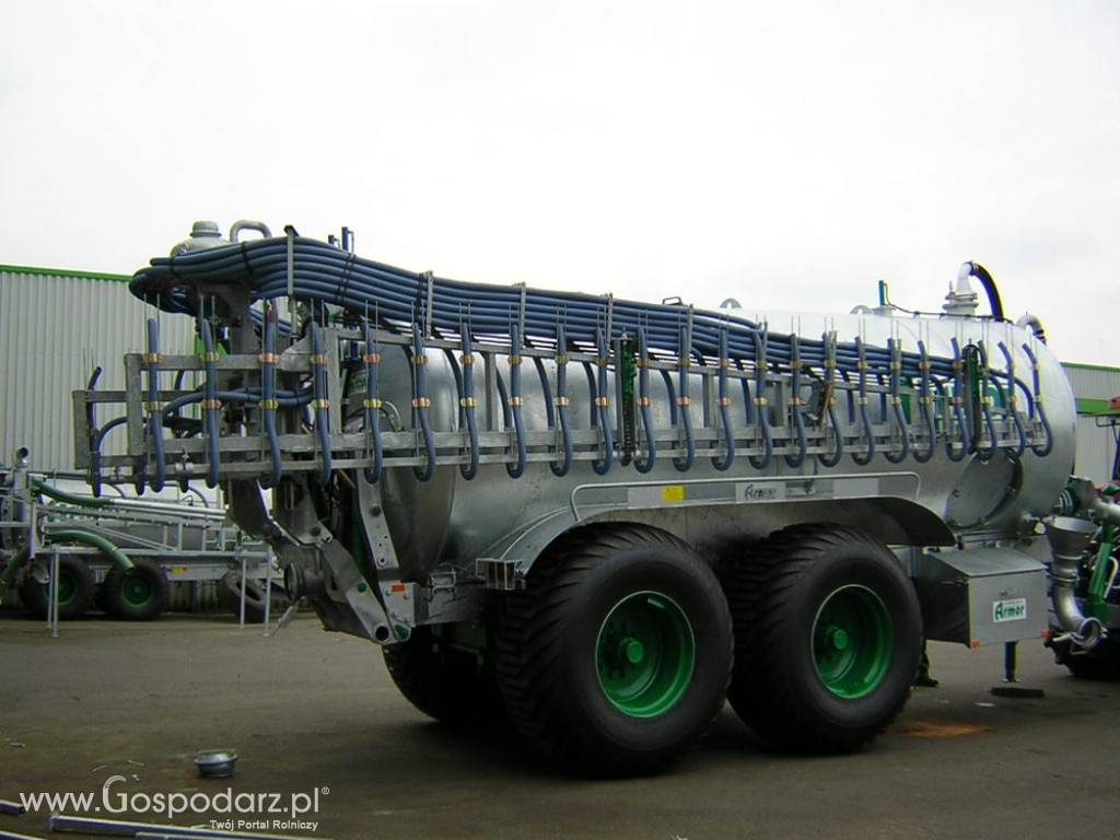 Wozy asenizacyjne Armor 8
