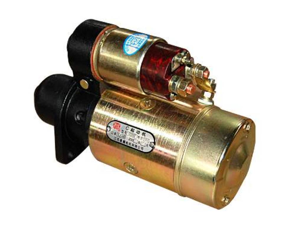 Rozrusznik silnika Diesla QD138y