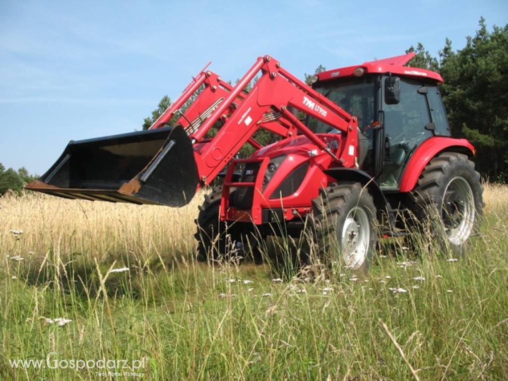 NOWY CIĄGNIK ROLNICZY TYM T 1003 Z ŁADOWACZEM 3