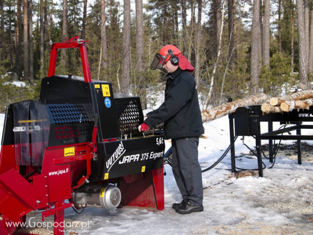 Kombajn do drewna kominkowego z piłą łańcuchową JAPA 375 4