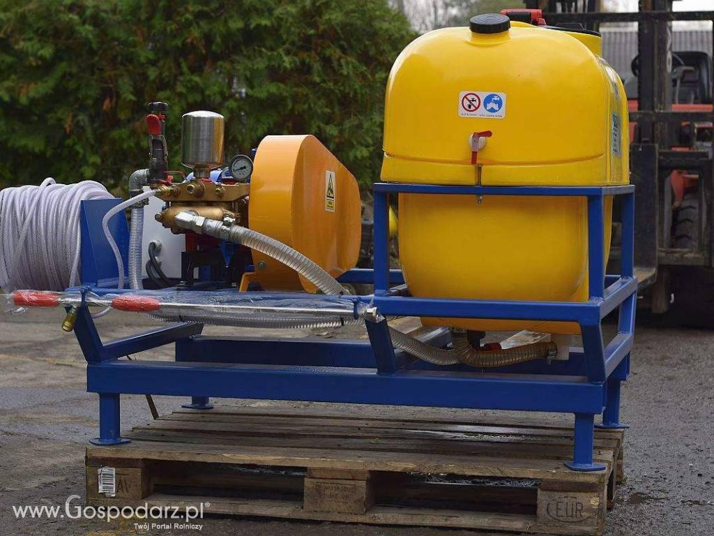 Cichy bezemisyjny opryskiwacz elektryczny/ myjka 400V model POLEXIM 200E-400V 3