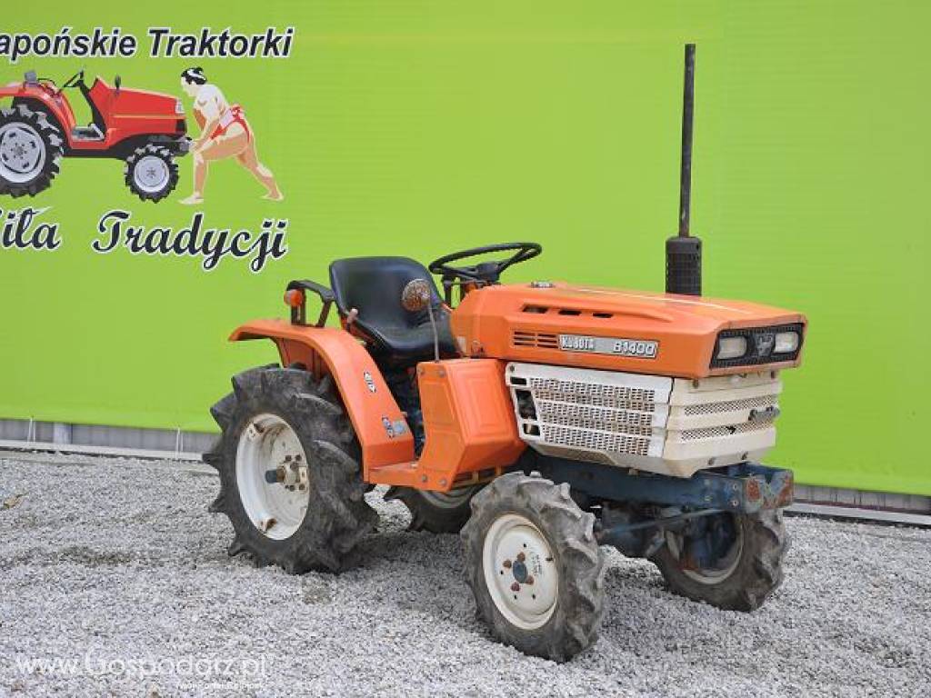 Traktorek Kubota B1400D 4x4