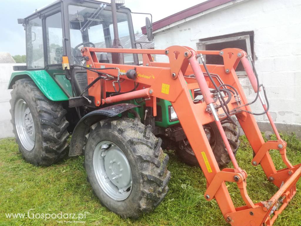 MTZ Belarus 820 3