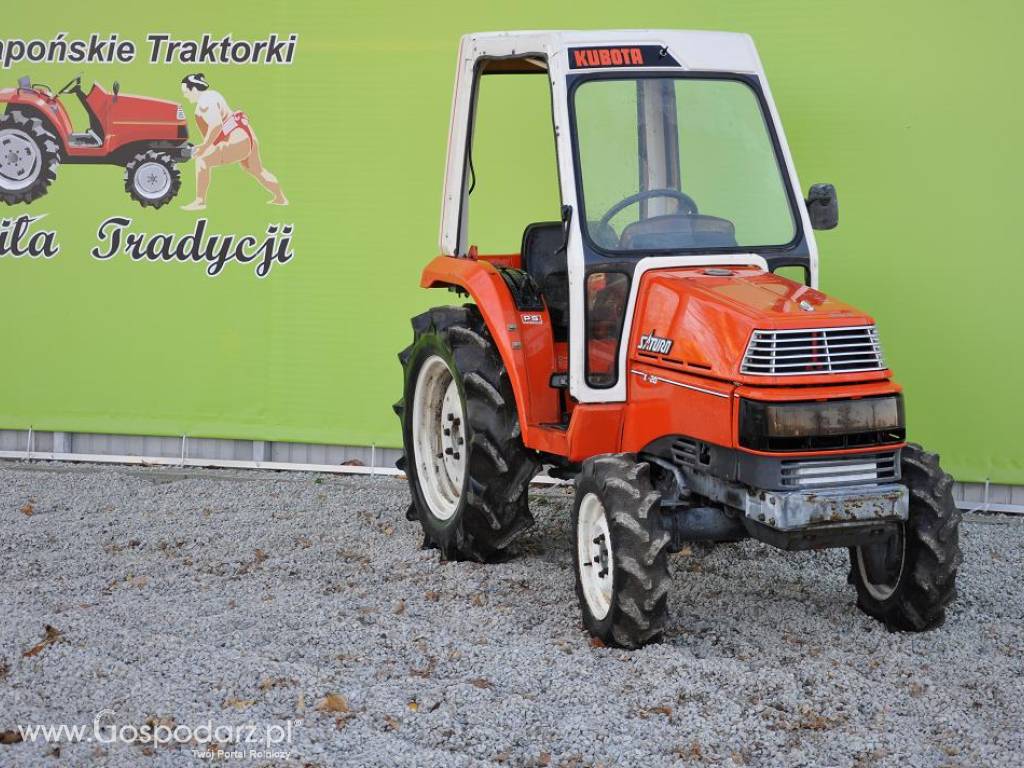 Traktorek Kubota X20D 4x4