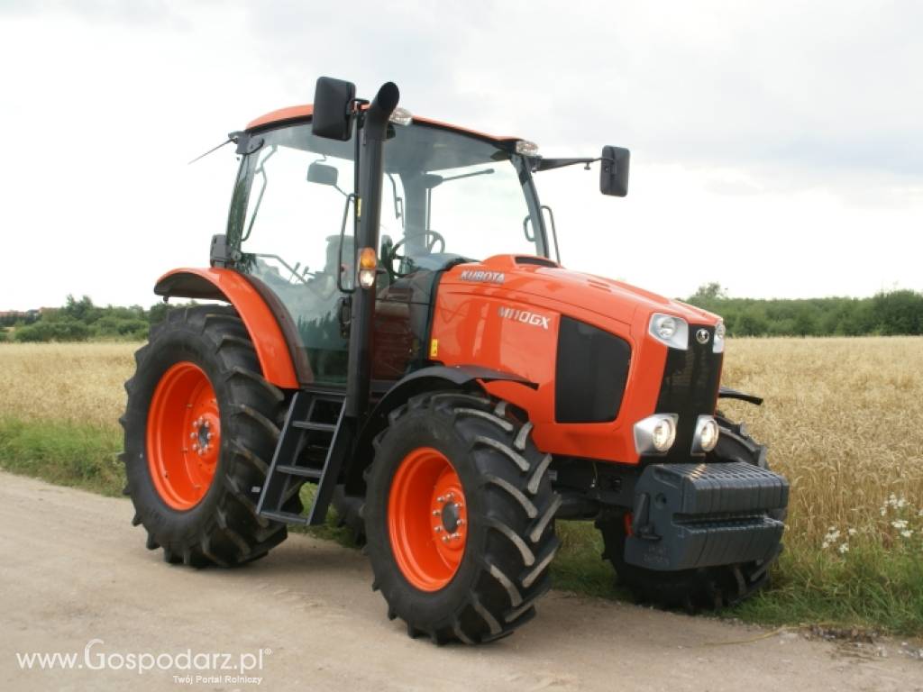 Ciągnik KUBOTA M110GX 115 KM