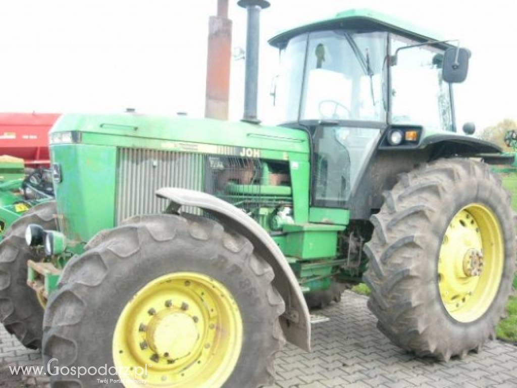 Sprzedam JOHN DEERE 4455