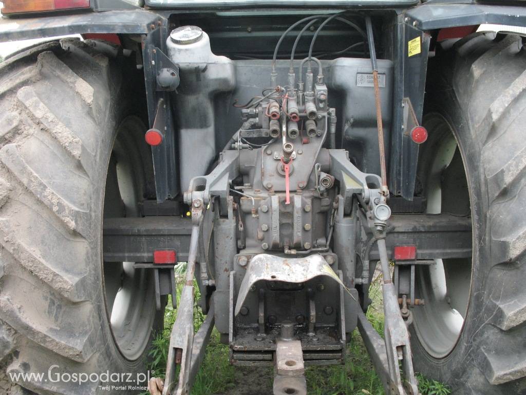 Ciągnik rolniczy Massey Ferguson 3080 5