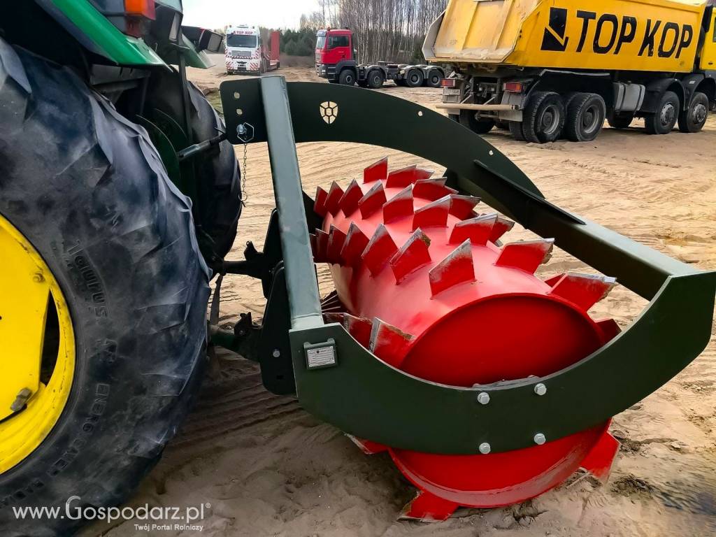 Walec Aerator meadow Wał do napowietrzania gleby wal uprawowy 3