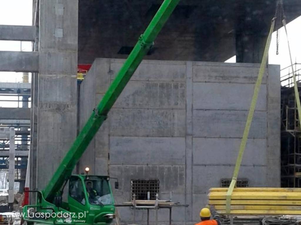 Wynajem ładowarek teleskopowych - ładowarki teleskopowe Merlo Manitou Dieci 4