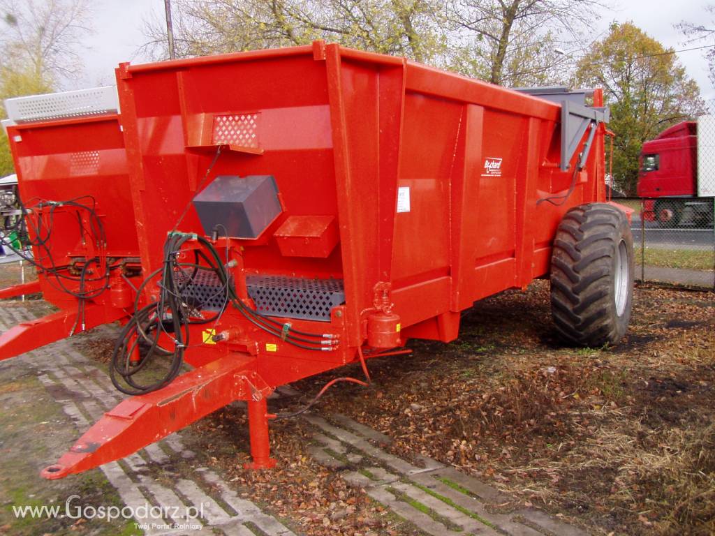 Rozrzutnik Obornika Brochard Dragon EV-150-55