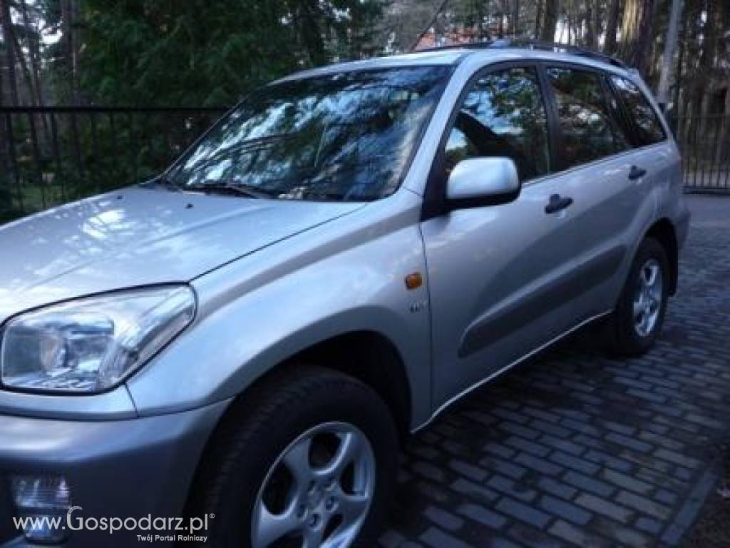 Samochód 4X4 Toyota RAV 4 2,0 VVTi 150 KM