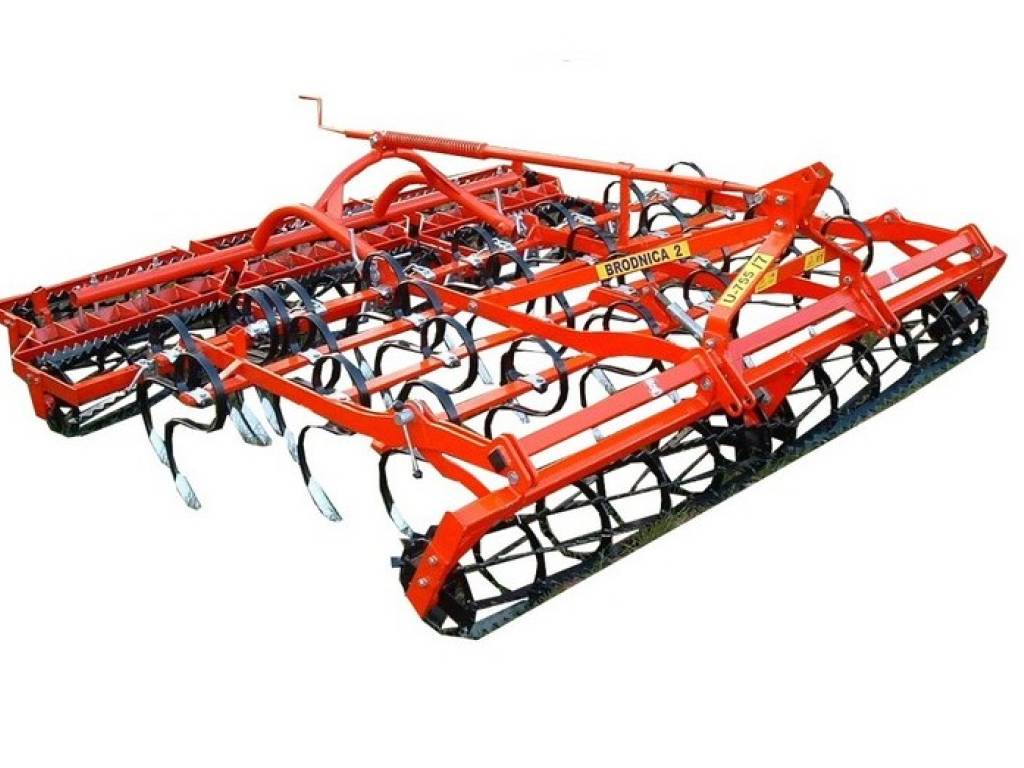 Agregaty uprawowe z wałem przednim - U755/W