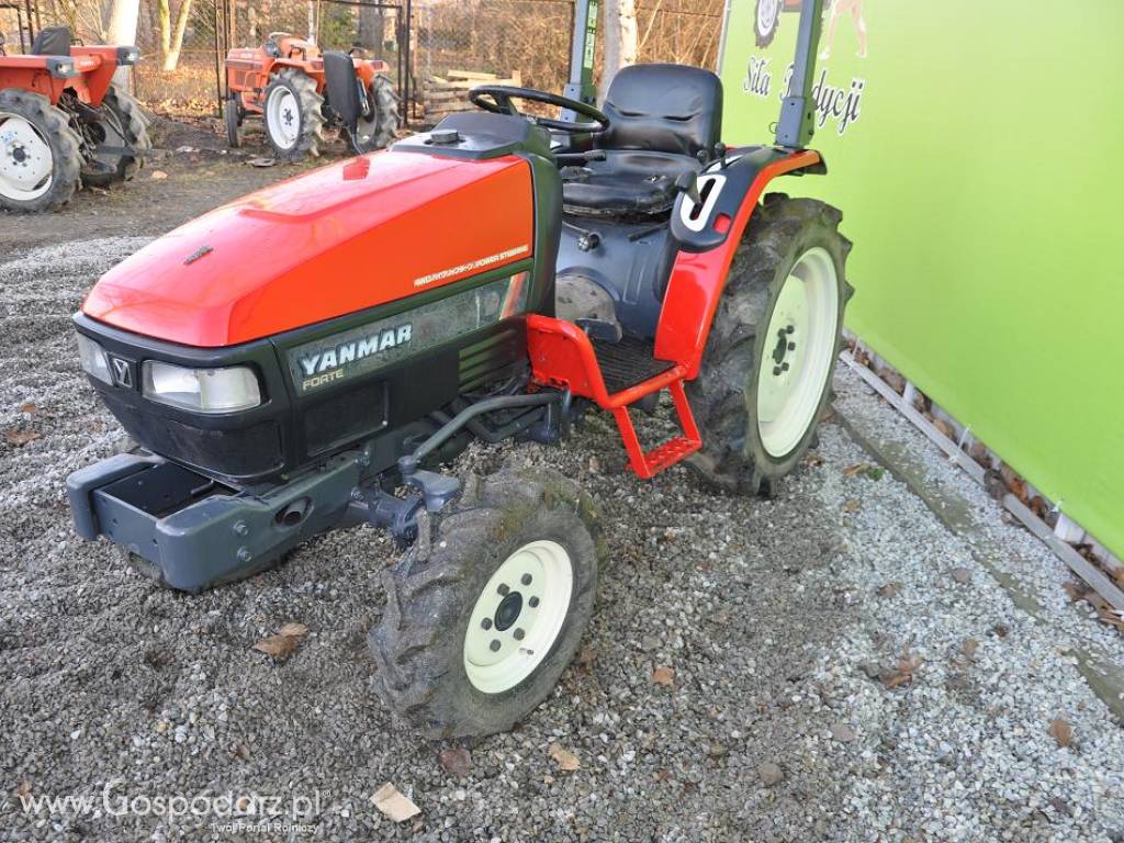 Traktorek Yanmar F210D 4x4