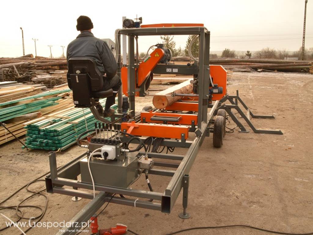 Trak taśmowy z pełną hydrauliką 5