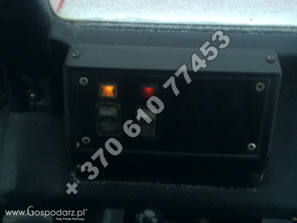 Ciagniki MTZ-1221 BIALORUS 8