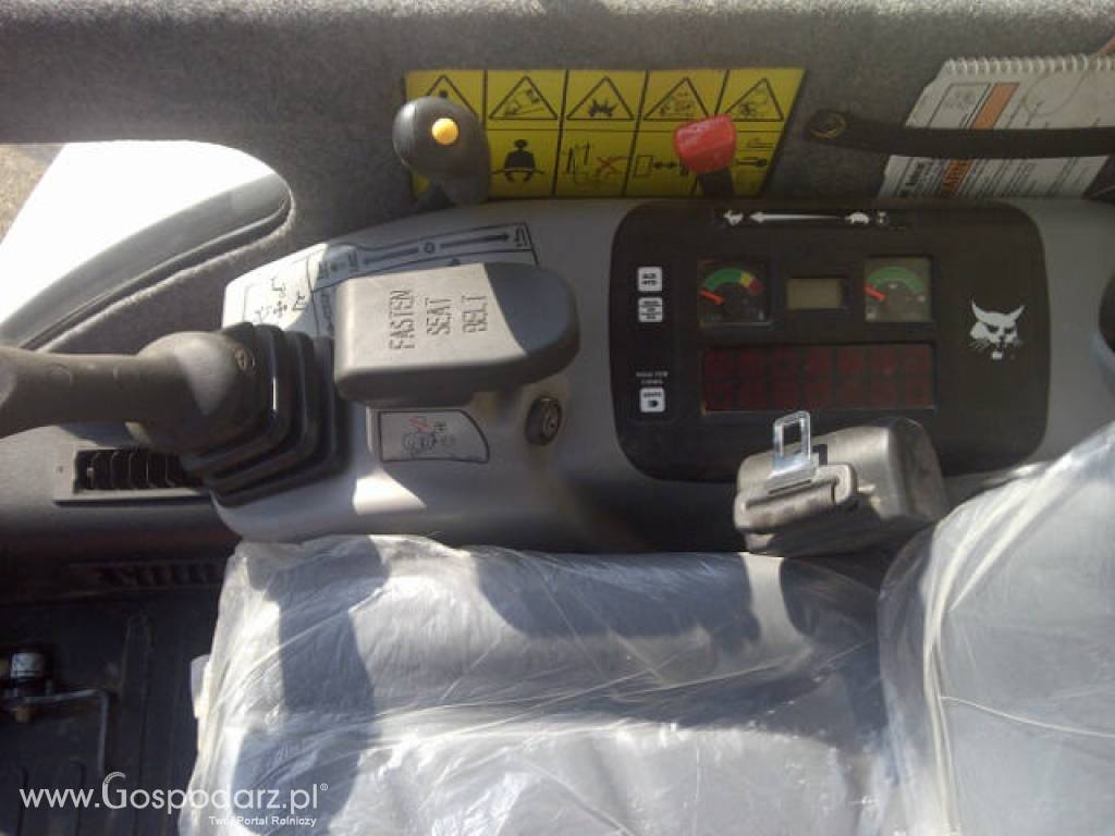 2011 BOBCAT 428 8