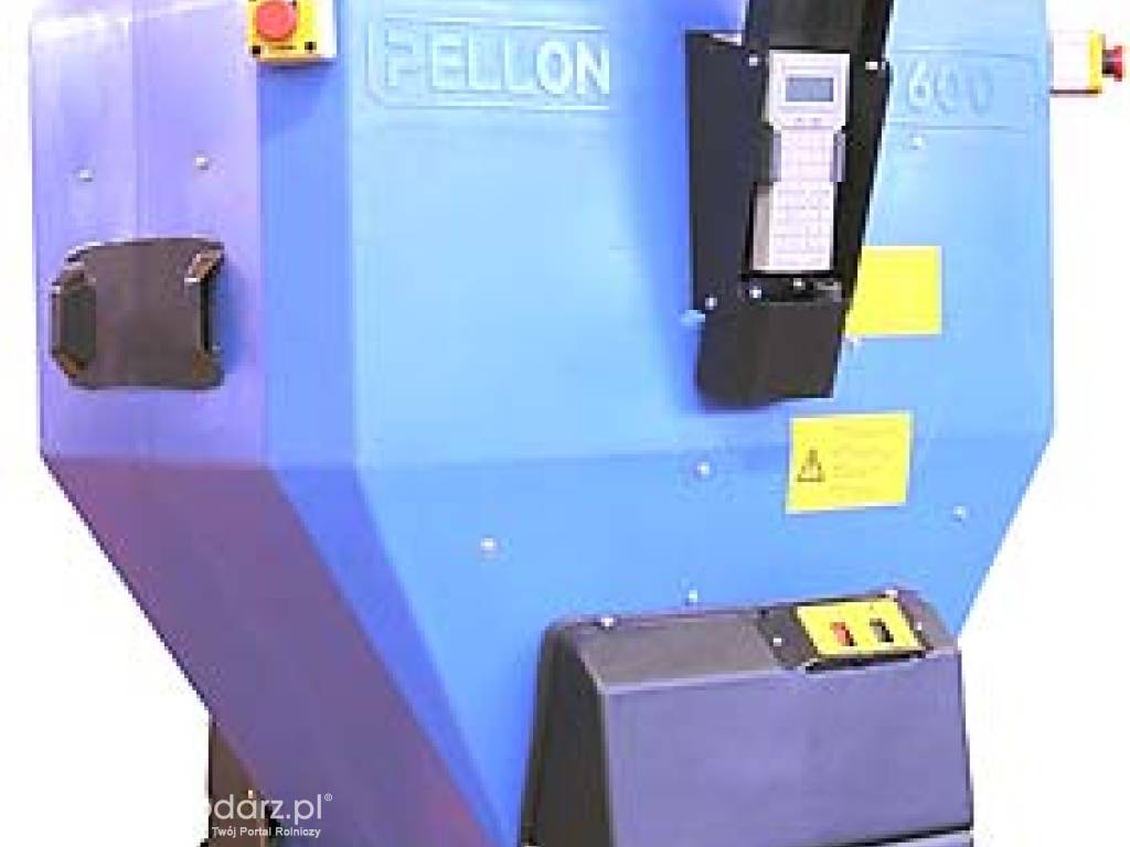 Robot Pellon do pasz treściwych 3