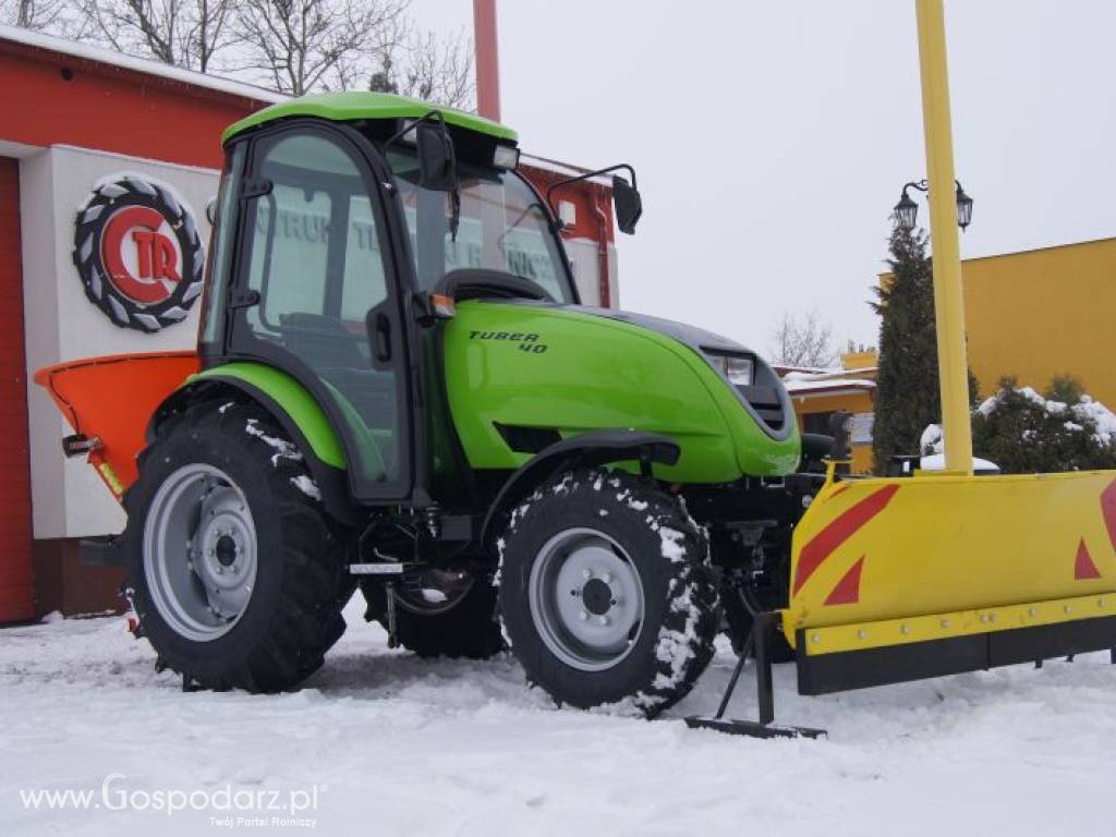 Chorwacki ciągnik rolniczy marki LABIN model TUBER 40 o mocy 38KM