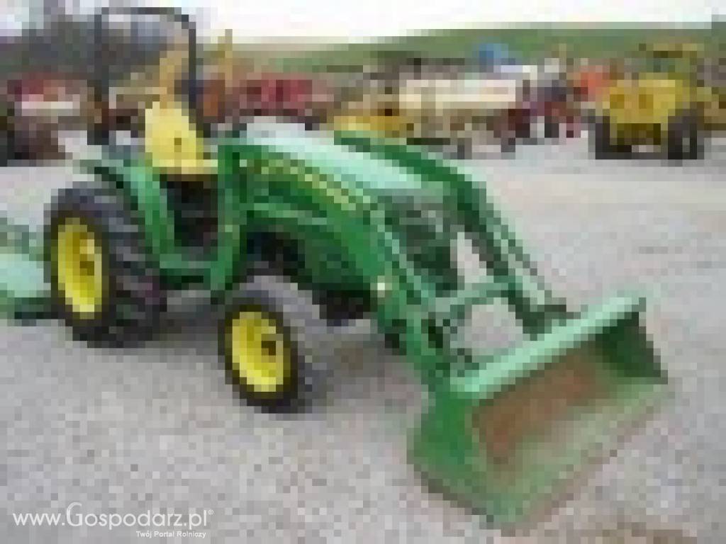 John Deere 4320 4