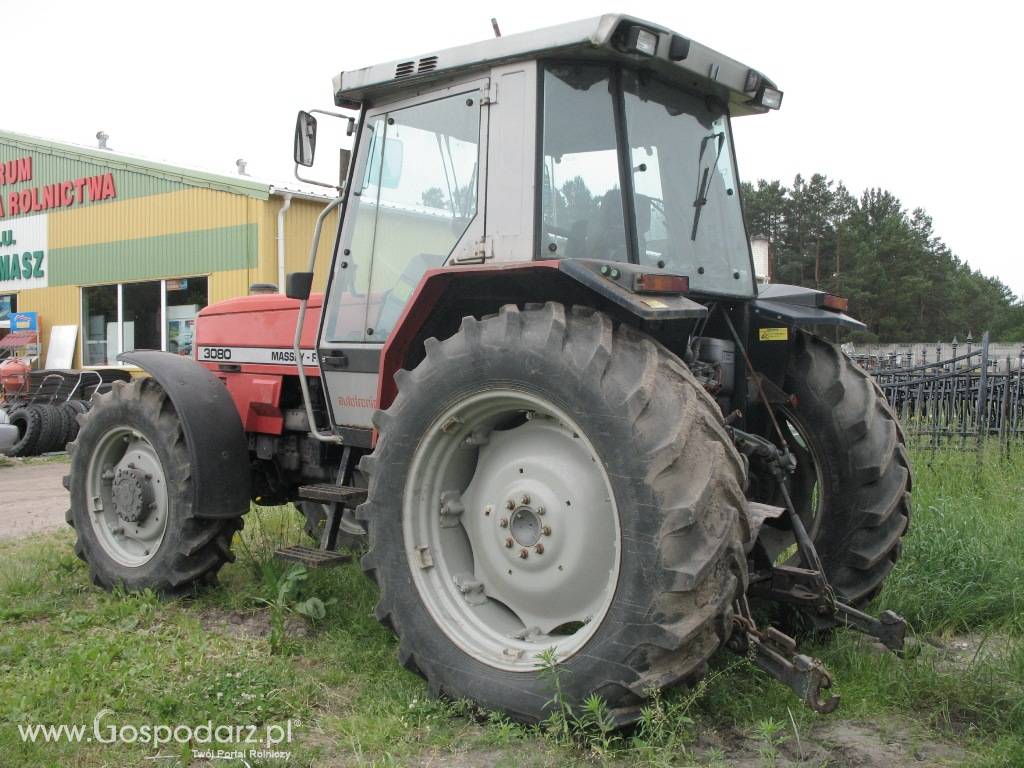 Ciągnik rolniczy Massey Ferguson 3080 3