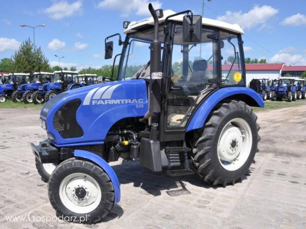 Ciągnik rolniczy Farmtrac 353