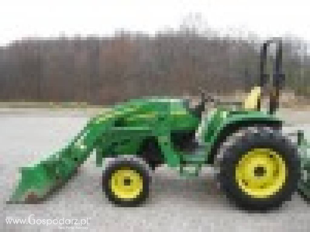 John Deere 4320