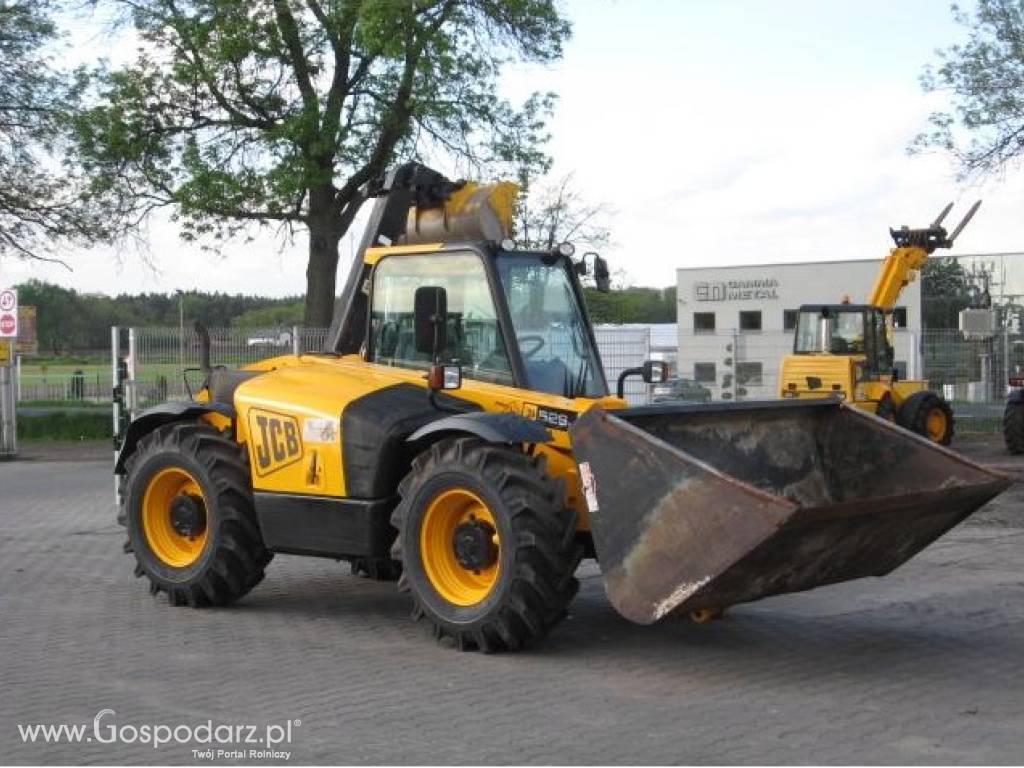 Ładowarka teleskopowa JCB 526 AGRI