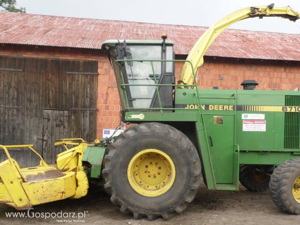 Sieczkarnia do kukurydzy John Deere