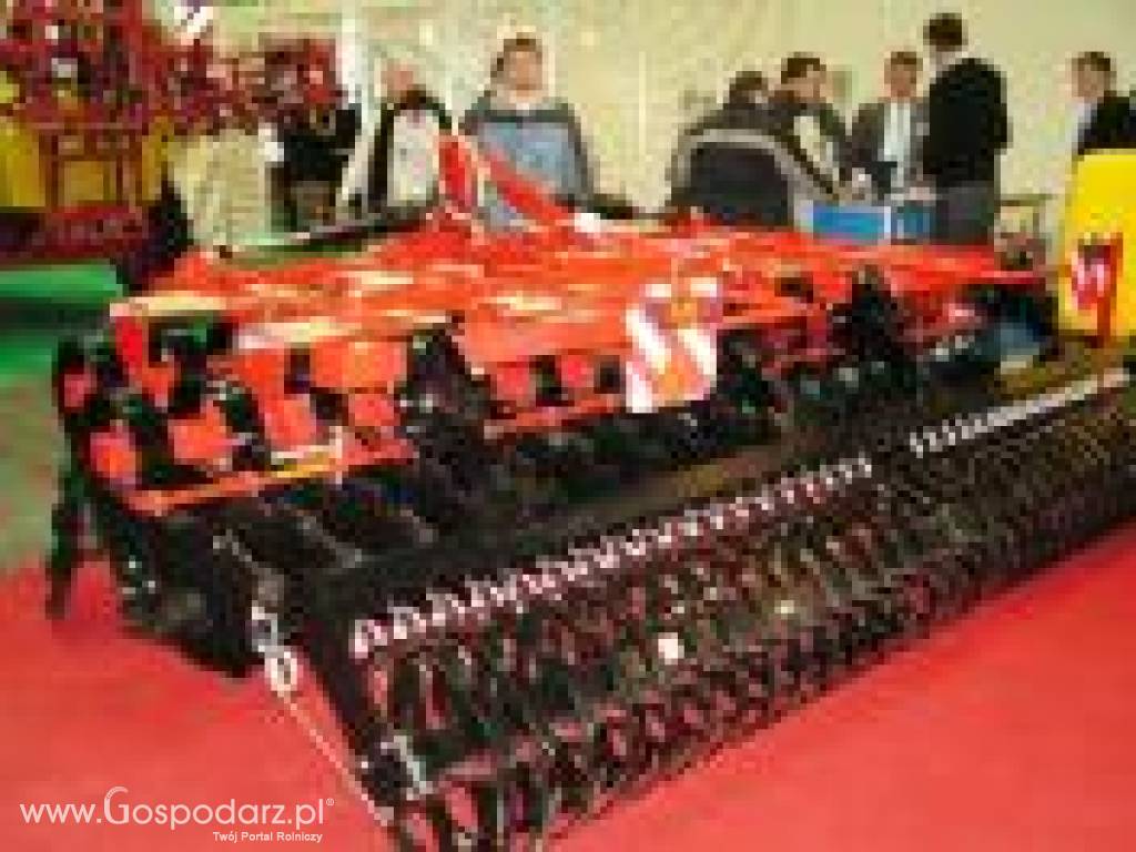 Uprawowe kompaktowe brony talerzowe zawieszane KBT Plus NOVA 6