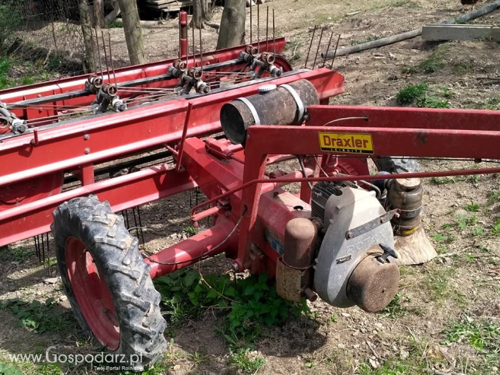 Przetrząsarka zgrabiarka do siana z silnikiem