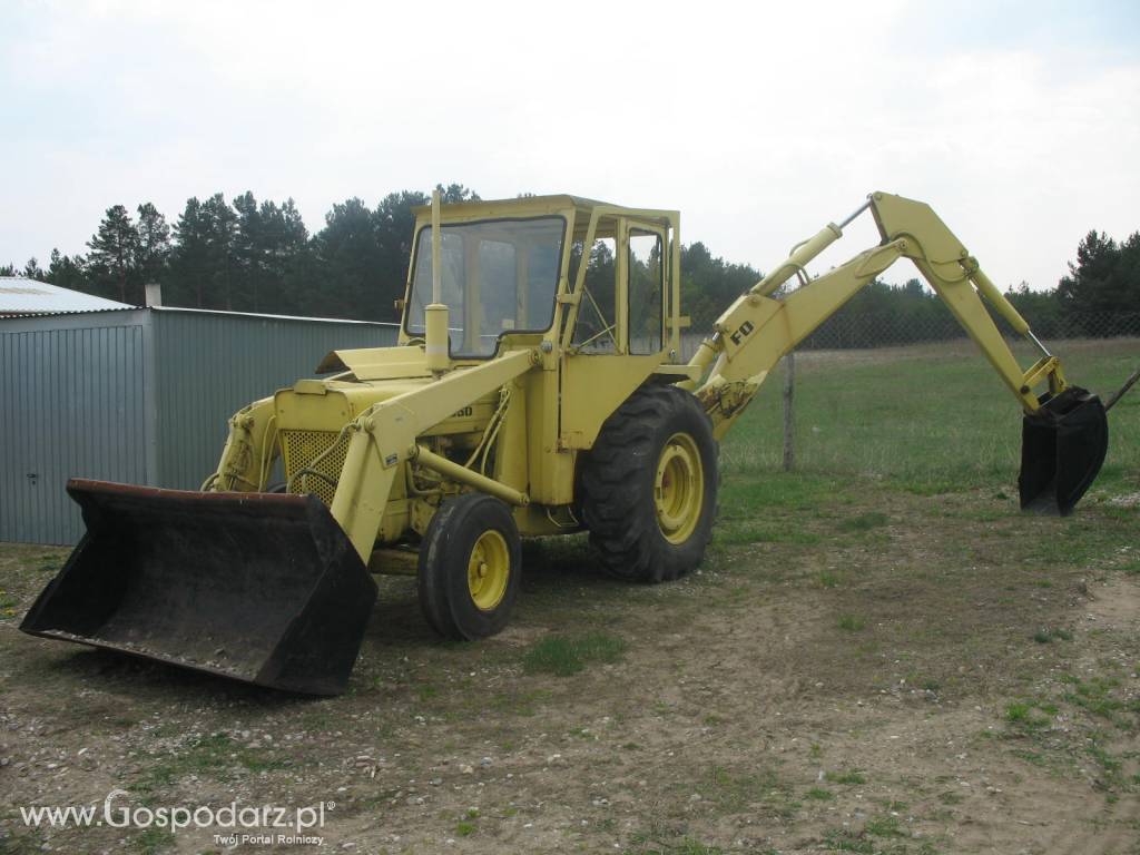 OKAZJA. KOPARKO-ŁADOWARKA W BARDZO DOBREJ CENIE