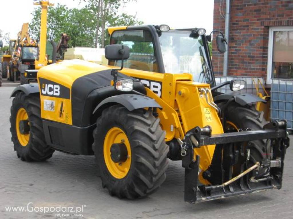 JCB 527-58 AGRI (NOWA)