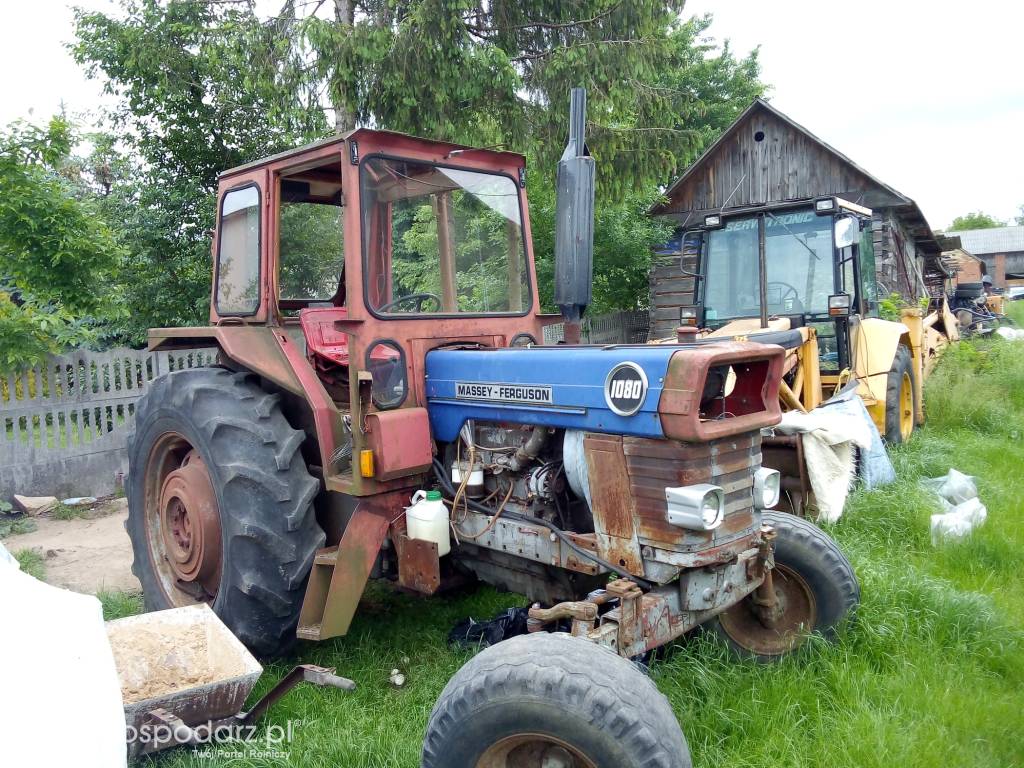 Ciągnik traktor Massey Ferguson 1080