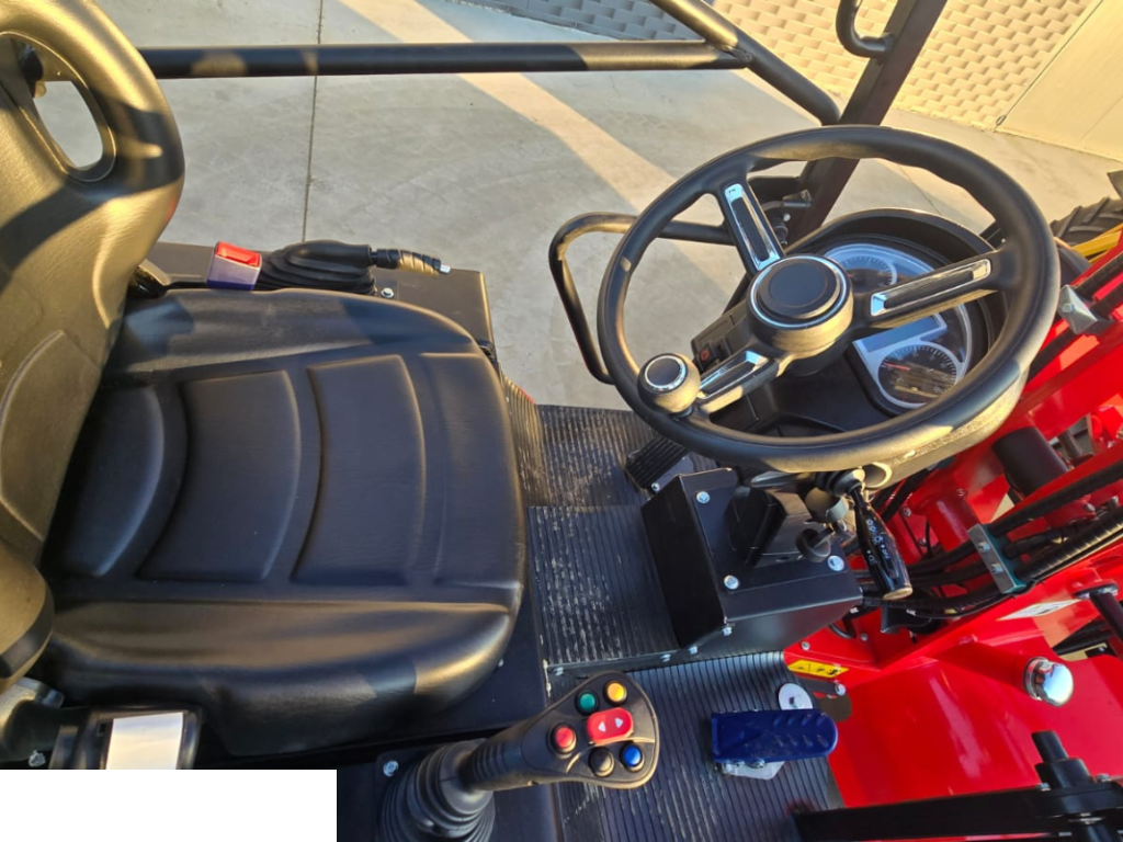 NOWOŚĆ Ładowarka kołowa HERACLES LGE06 KUBOTA 25KM - HIT! 5