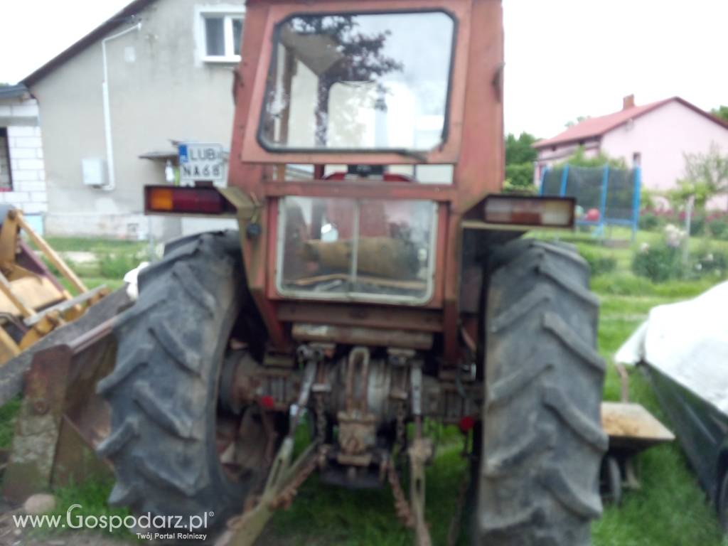 Ciągnik traktor Massey Ferguson 1080 4