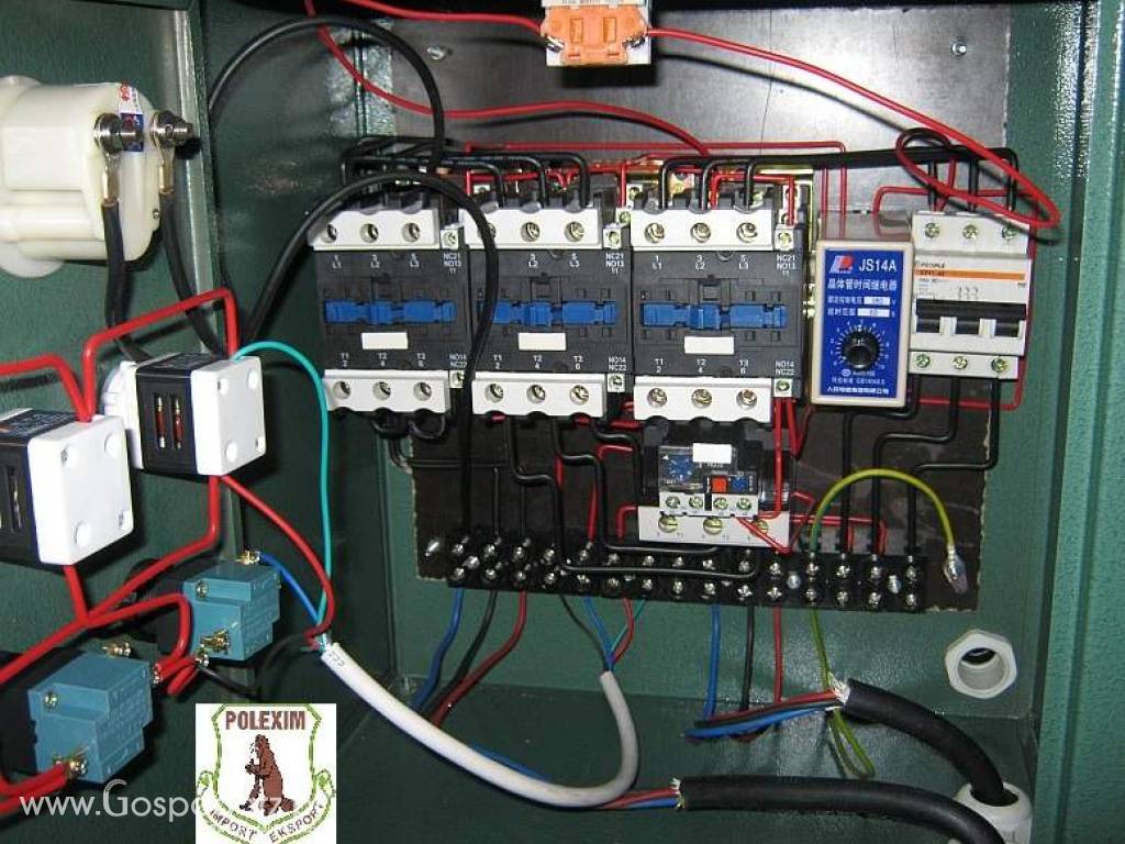 PELLECIARKI: wydajność do 800 kg/h, silnik 22 kW, matryca 6 mm lub 8mm 5