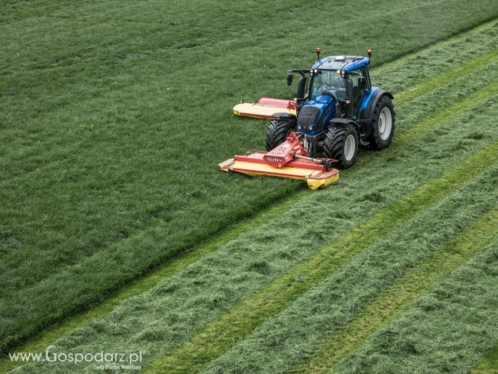 Ciągniki rolnicze Valtra Nowa Seria N 3