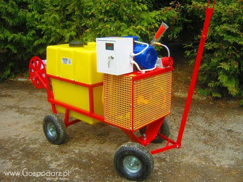 OPRYSKIWACZ ELEKTRYCZNY WóZKOWY MODEL POLEXIM80E: pojemność zbiornika 80 l, 14-22l/min,silnik 3kW