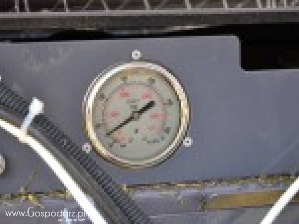 Prasa belująca Z589/2 – zmiennokomorowa 6