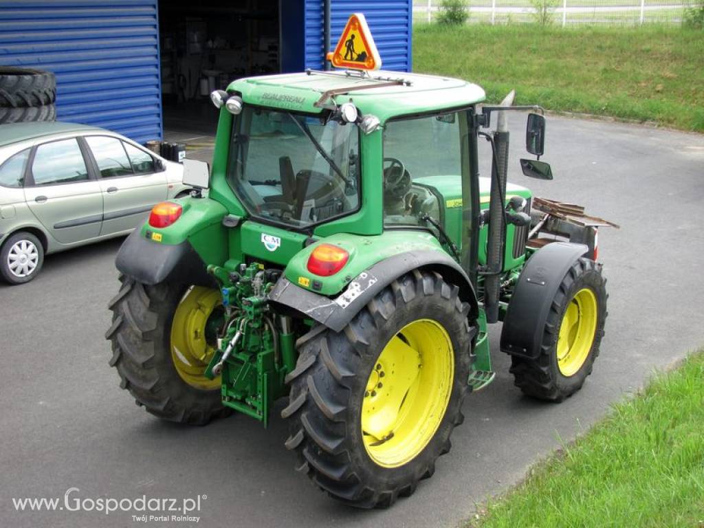 JOHN DEERE 6230 3