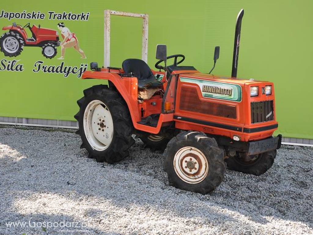 Traktorek Hinomoto N239D 4x4