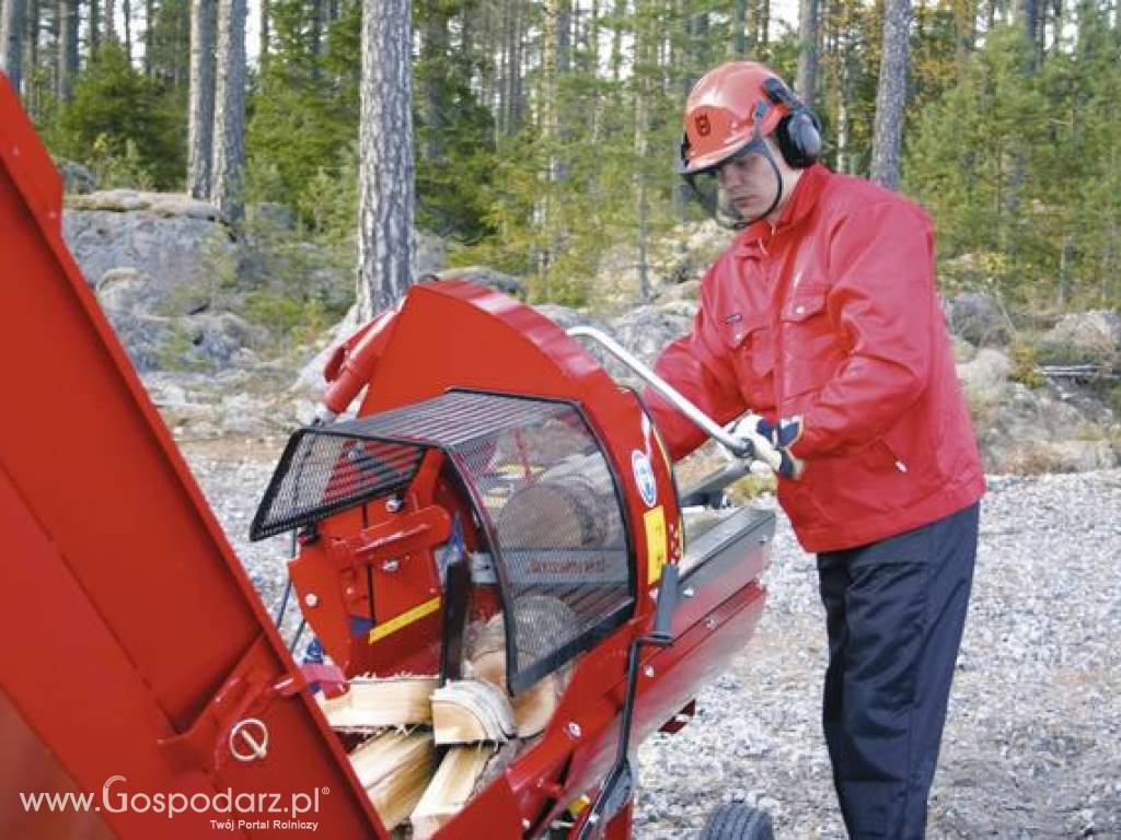 Kombajn do drewna kominkowego z piłą łańcuchową JAPA 300 4